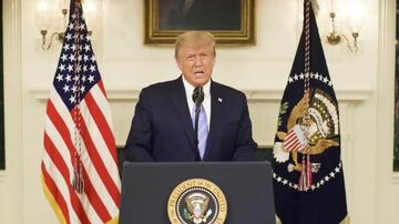 トランプ氏弾劾決議案、下院民主党が11日に提出へ