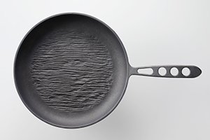 「世界で一番お肉がおいしく焼ける」鋳物メーカーが生んだ調理器具が大ヒット