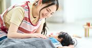 「お昼寝ハラスメント」は根絶すべきか？子どもを寝かしつける保育士の言い分