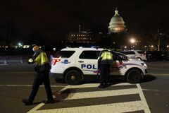 米議会侵入で4人死亡、50人超を逮捕＝警察当局