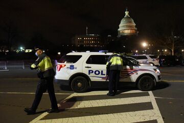 米議会侵入で4人死亡、50人超を逮捕＝警察当局