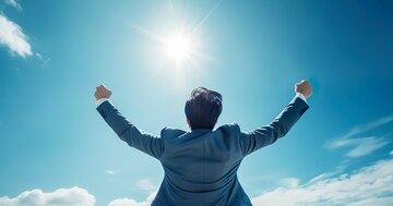 「3ヵ月で本社に戻す」と言われて3年半……家電量販店で働き続けた新卒が、広告代理店社長になれたワケ