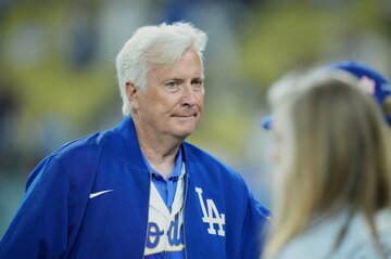 ドジャースオーナーの金融取引、側近ムーア氏が重要な役割