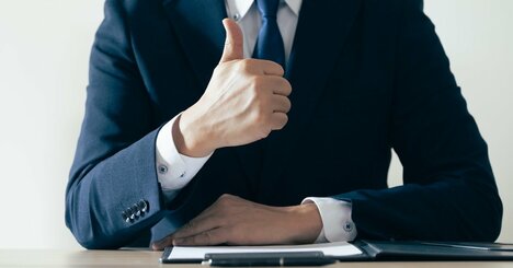 部下が大活躍→デキる上司はどう褒める？「よくやった」で終わるのはNG！