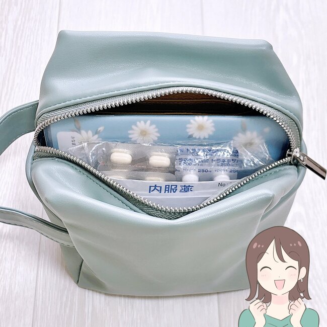 通院セットがまるっと入った！3COINSの「ガバッとひらくミニバッグ」ころんとしたフォルムが可愛い！《購入レビュー》