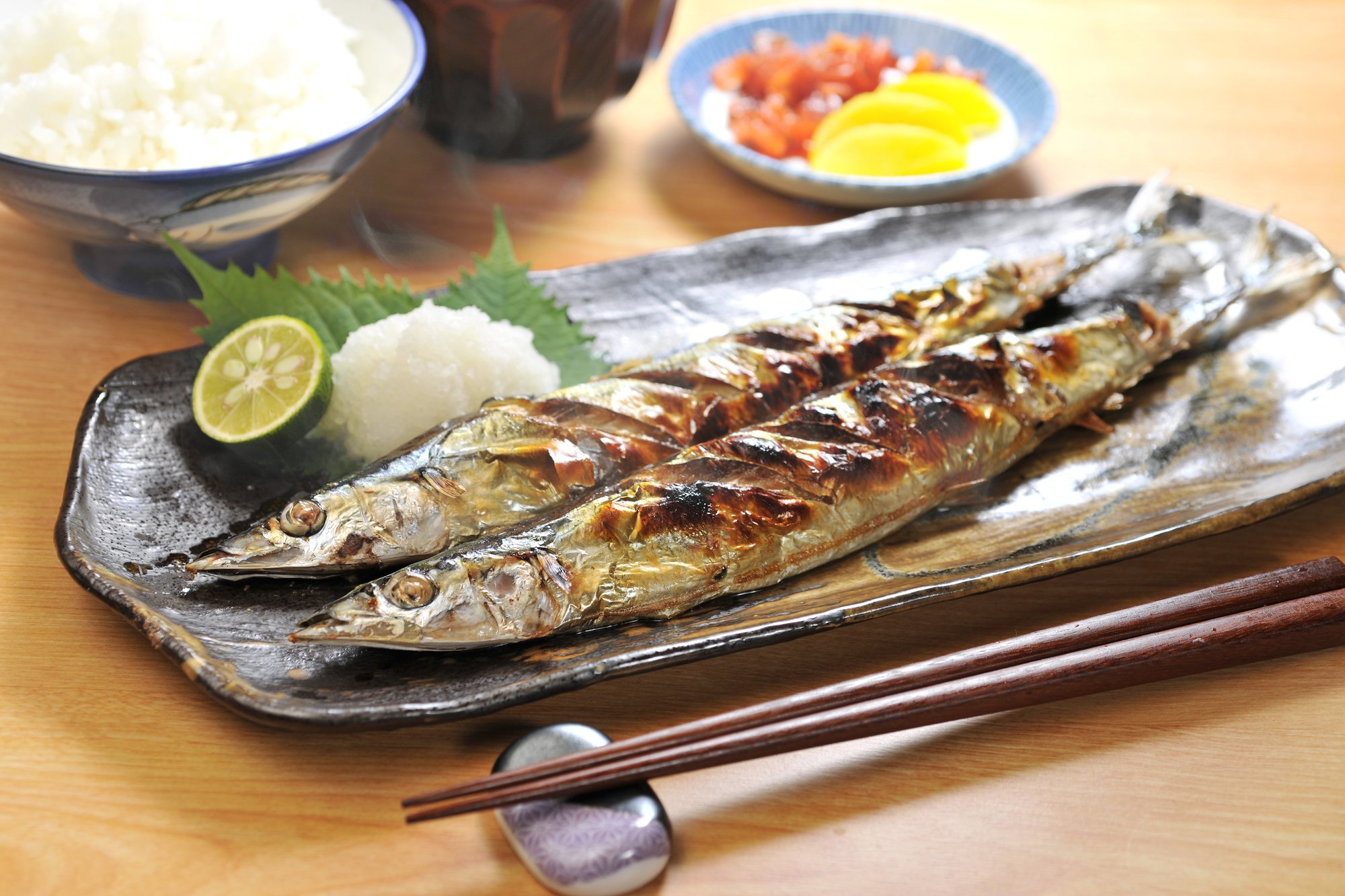 「サンマ定食がないなんて！」定食屋でクレームしまくる先輩が、一緒にいると恥ずかしすぎる…止めるにはどうする？