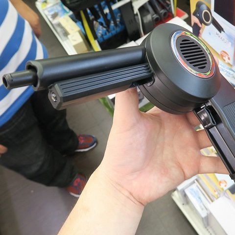 サンコー 充電式エアダスター「SHUっとね」 RECHARD3 充電式で何