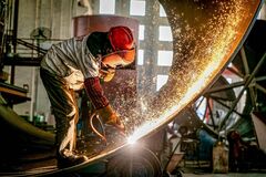 中国経済の好調は本物か、住宅頼みに潜むリスク