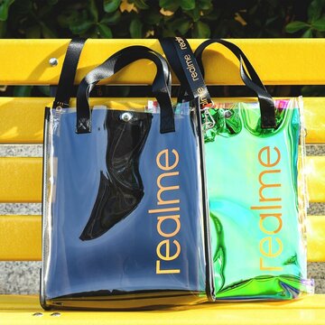 スマートウォッチやデザインバッグも発売するOPPOの別ブランド「Realme」の魅力
