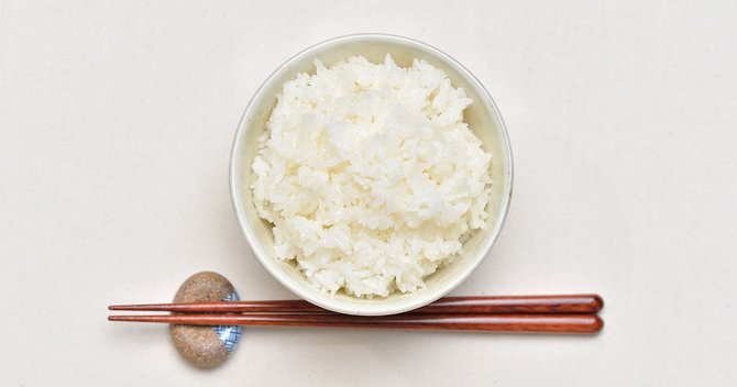 主食をやめると健康になる 糖質制限食で体質が変わる!
