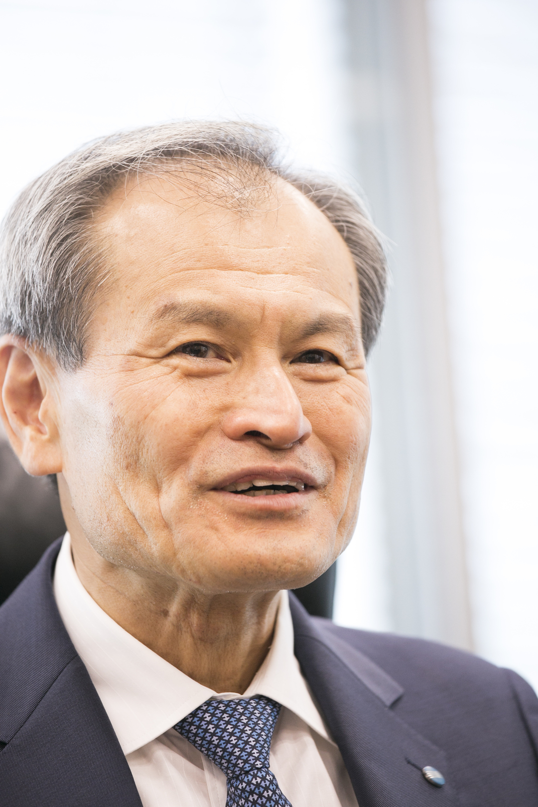 リーダーに不可欠なのは「変化への感度」と「身を引く覚悟」