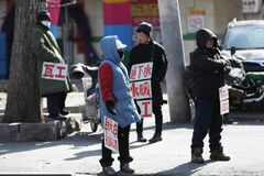 中国の隠れた苦境、成長回復の裏で増える失業者