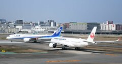 ANA・JAL、コロナ前の業績超えでも「税金・着陸料の軽減政策」が続く理由