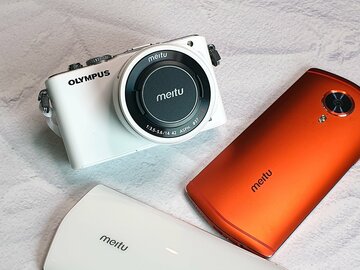スマホメーカーのカメラ進出は無謀だった、Meituのカメラに思いを寄せる