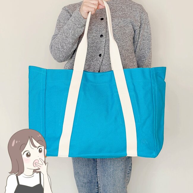 「ペットボトル10本ぐらいは楽勝」ユニクロ×JWAの“大容量バッグ”3990円→1990円は破格すぎでしょ！「旅行にもジムにも便利」「たくさん入るので重宝してます」