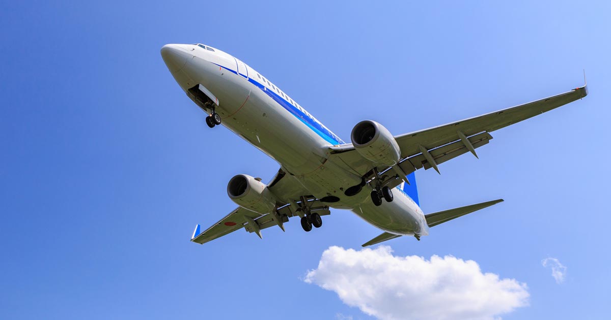 飛行機に「ハイシーズン・直前予約」でも安く乗れるワザとは