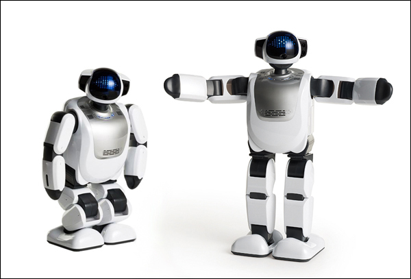 会話ロボット「パルロ」が<br />高齢者介護の現場で支持される理由
