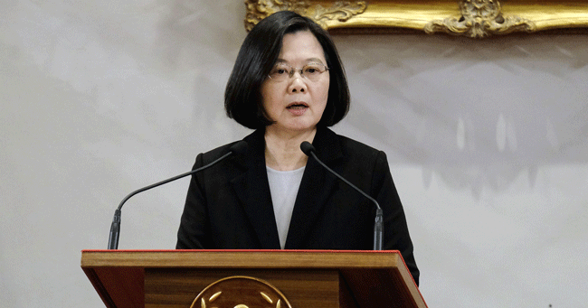 中国の習近平国家主席の談話に対し、台湾の蔡英文総統が記者会見で反論した