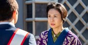 「逃げ回ってもいい、ひきょうだと思われてもいい」→戦時下に駆けつけた登美子（松嶋菜々子）が息子に託した、“らしくない”禁句〈吉田鋼太郎コメント付き〉【あんぱん第50回レビュー】
