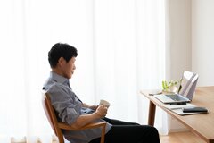 オンライン飲み会の実態を取材！やはりリアル飲み会には敵わない理由