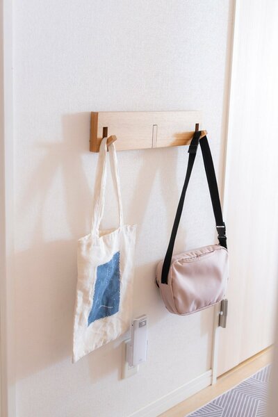 地震時に大ケガになりかねない、玄関に絶対置いてはいけないもの