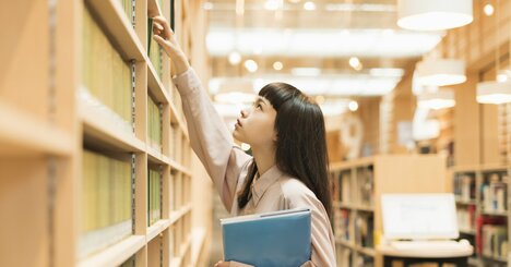 「図書館で読書とか、真面目かよ笑笑」と学びをバカにしてくる人の行動原理
