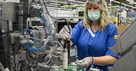 独工場に学べ、コロナ封鎖中いかに操業続けたか