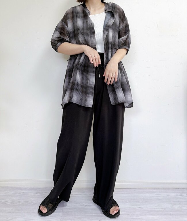 【しまむら】スタイルが良く見えて感動!1639円の「高見えワイドパンツ」びよ〜んと伸びる生地で楽ちん!《購入レビュー》