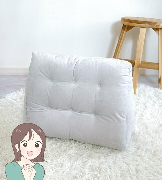 「おしりが楽！」「浮いているような感覚です」ニトリの“ソファみたいなクッション”座ってる時間が快適になった！「家族の分も追加で購入しました」
