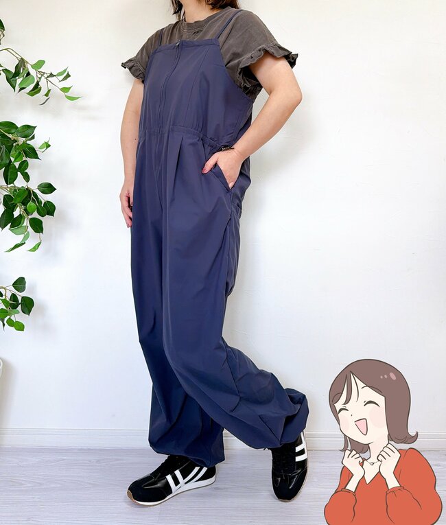 すぽんと着るだけで可愛い…!ワークマン新作の「楽ちんサロペット」サラッと着られて体型カバーできる!