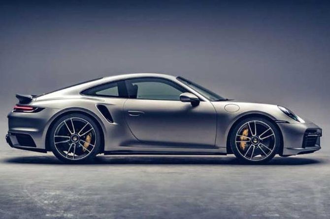 PORSCHE