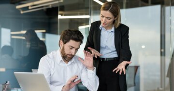 仕事ができない人ほど「自分だけで何とかする」、エルメスに学ぶ「借りる力」の正体