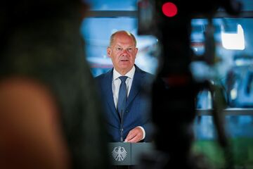 歴史的囚人交換、バイデン氏の同盟重視が奏功