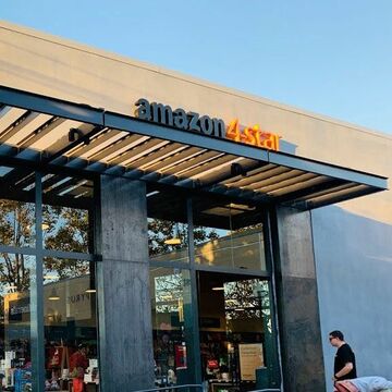 Amazonプライムが街に出る　クチコミで星4つ以上の製品を売るリアル店舗