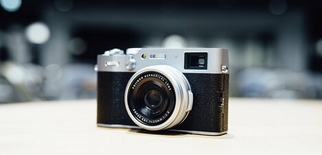 「自分」と「世界」のピントを合わせるデザイン――富士フイルム〈X100〉・今井雅純