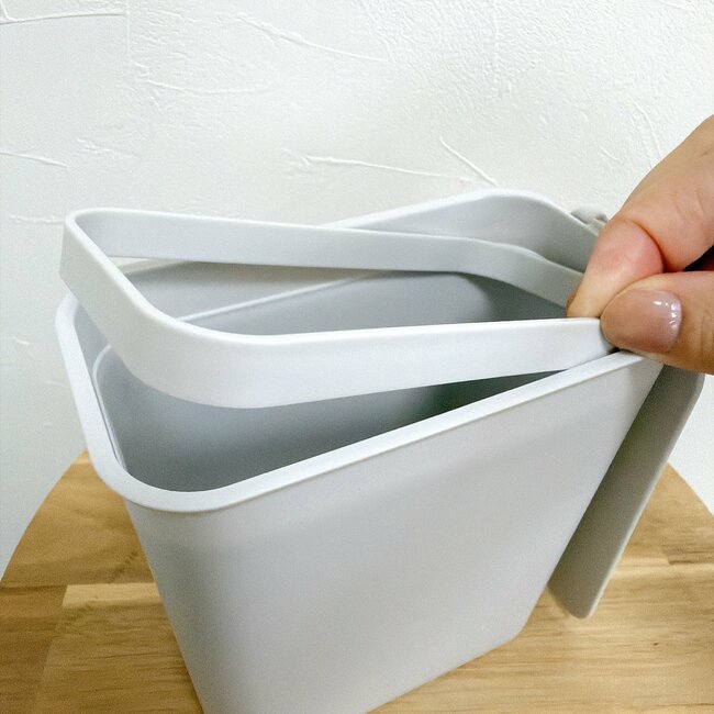便利すぎて全部屋に置きたい！ニトリの「299円ゴミ箱」収納ケースとしても大活躍！《購入レビュー》