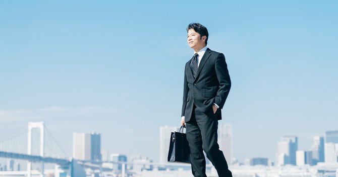 営業職は問題を俯瞰して考えるべき