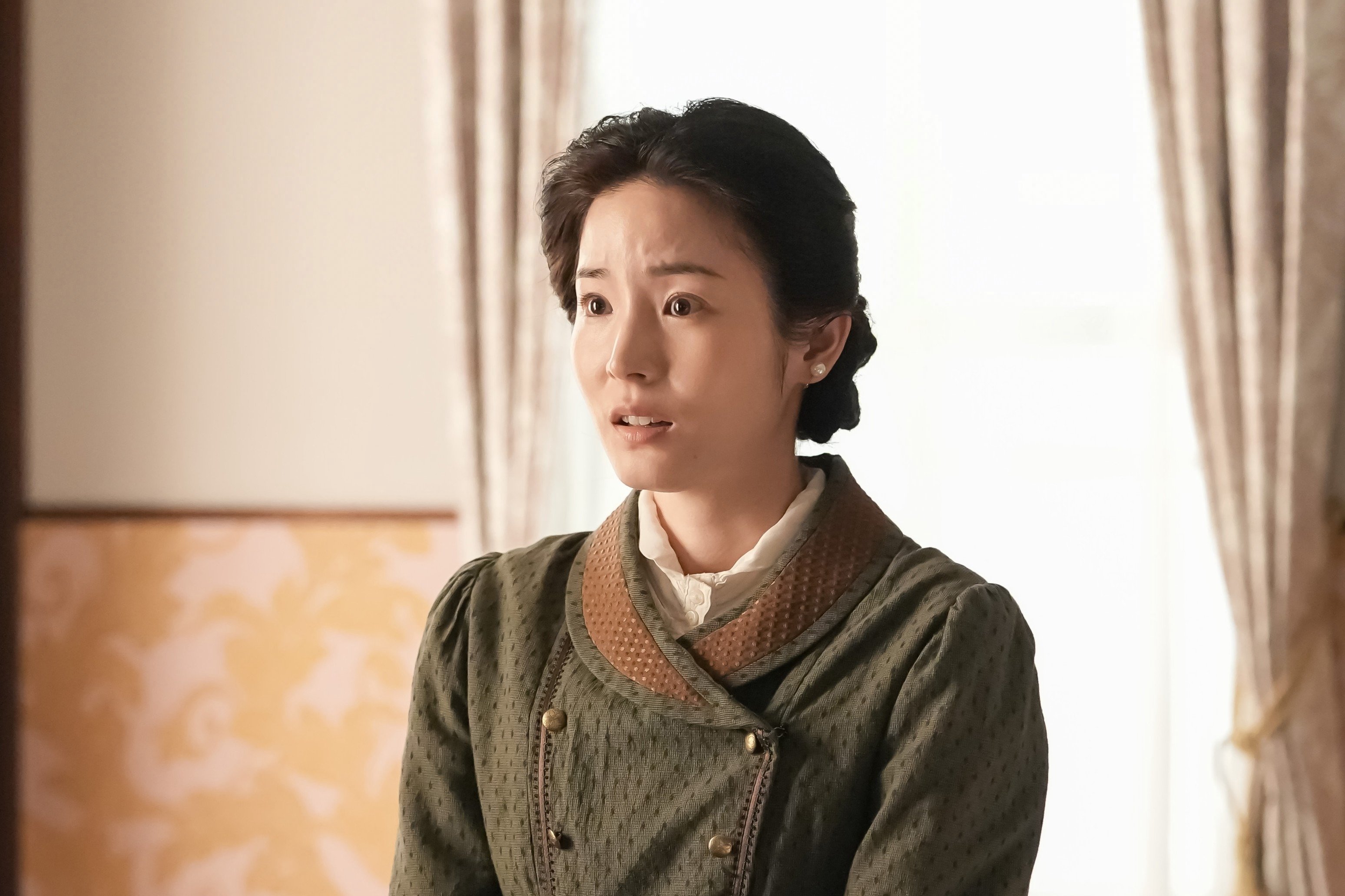 「日本では『大根役者』って言うんだよ」 トミー・バストウの舞台裏を蓮佛美沙子が暴露〈ばけばけ第109回〉