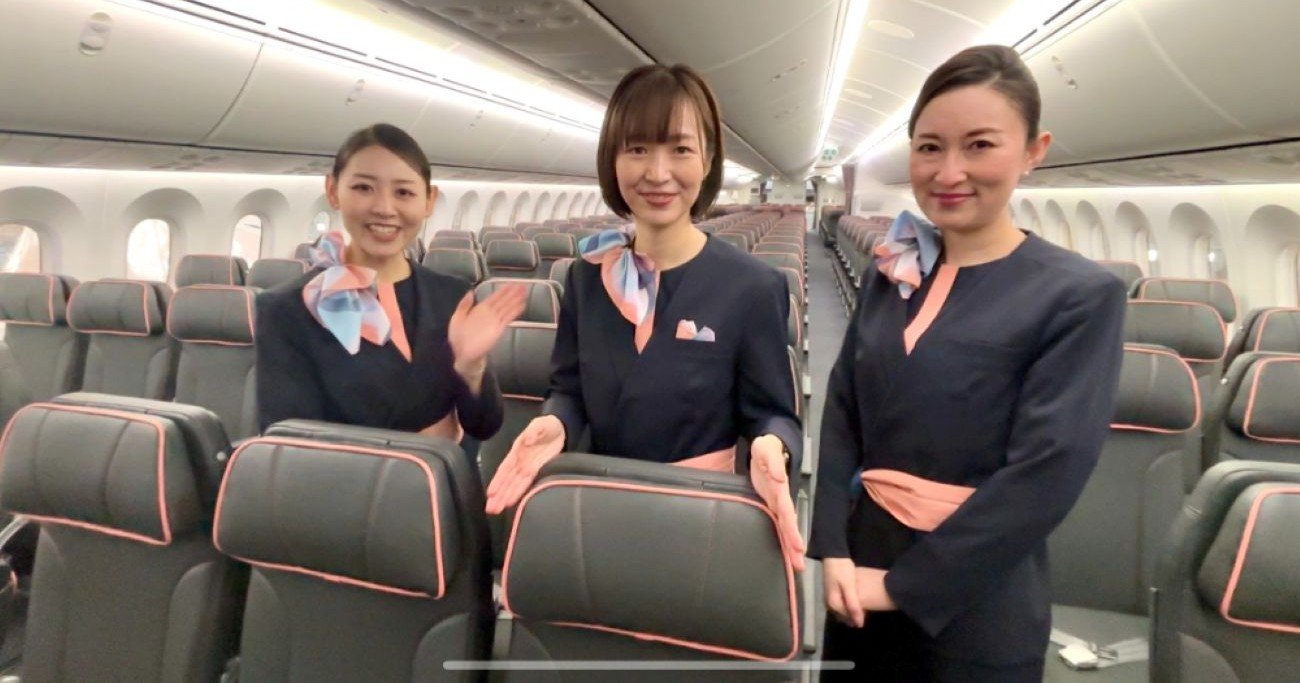 ANAグループ再編の深層、パイロットとCAの雇用は継続されるの？黒字リストラの手本になるか