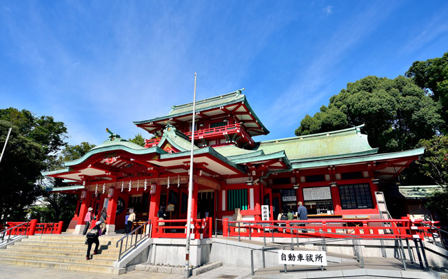 富岡八幡宮の故・富岡長子宮司、最後のインタビューを初公開