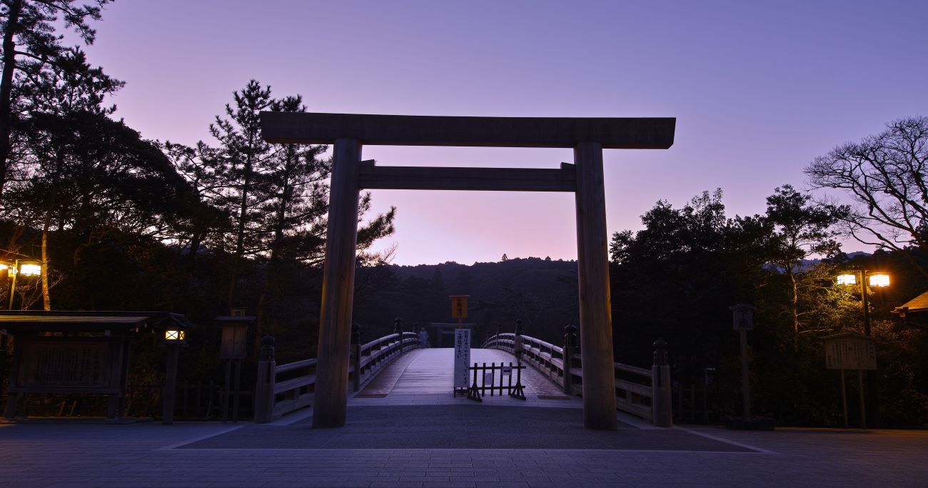 【神社は「お願いをするところ」ではない】「神様が味方をする人」が神社で必ずしていること