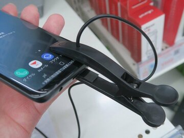 静かに秒間20連射！ スマホ自動連打スイッチ「スマッチサイレント」