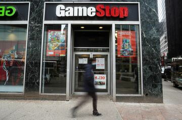 ゲームストップ急騰巡り召喚状、「株価操作」焦点