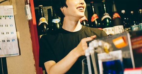 子どもがバイトを頑張りすぎて年収140万円になりそう…親の「扶養控除」は大丈夫？【社労士が解説】