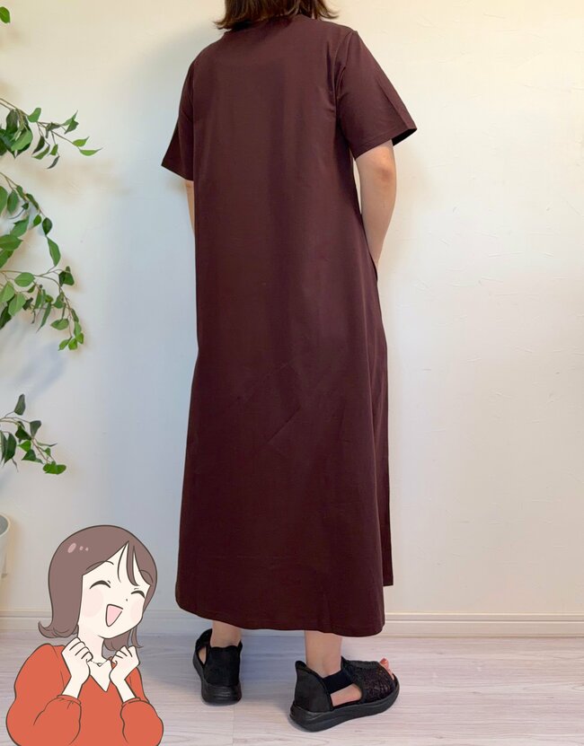 「今年も2色購入」ユニクロの“ひんやりワンピース”気温29度でも快適でした！「休みの日はコレ一択」「ゆったりしてて涼しい」