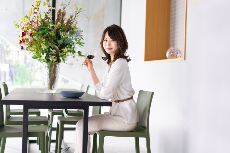 育ちがいい人がセミフォーマルで着ない意外な服とは?