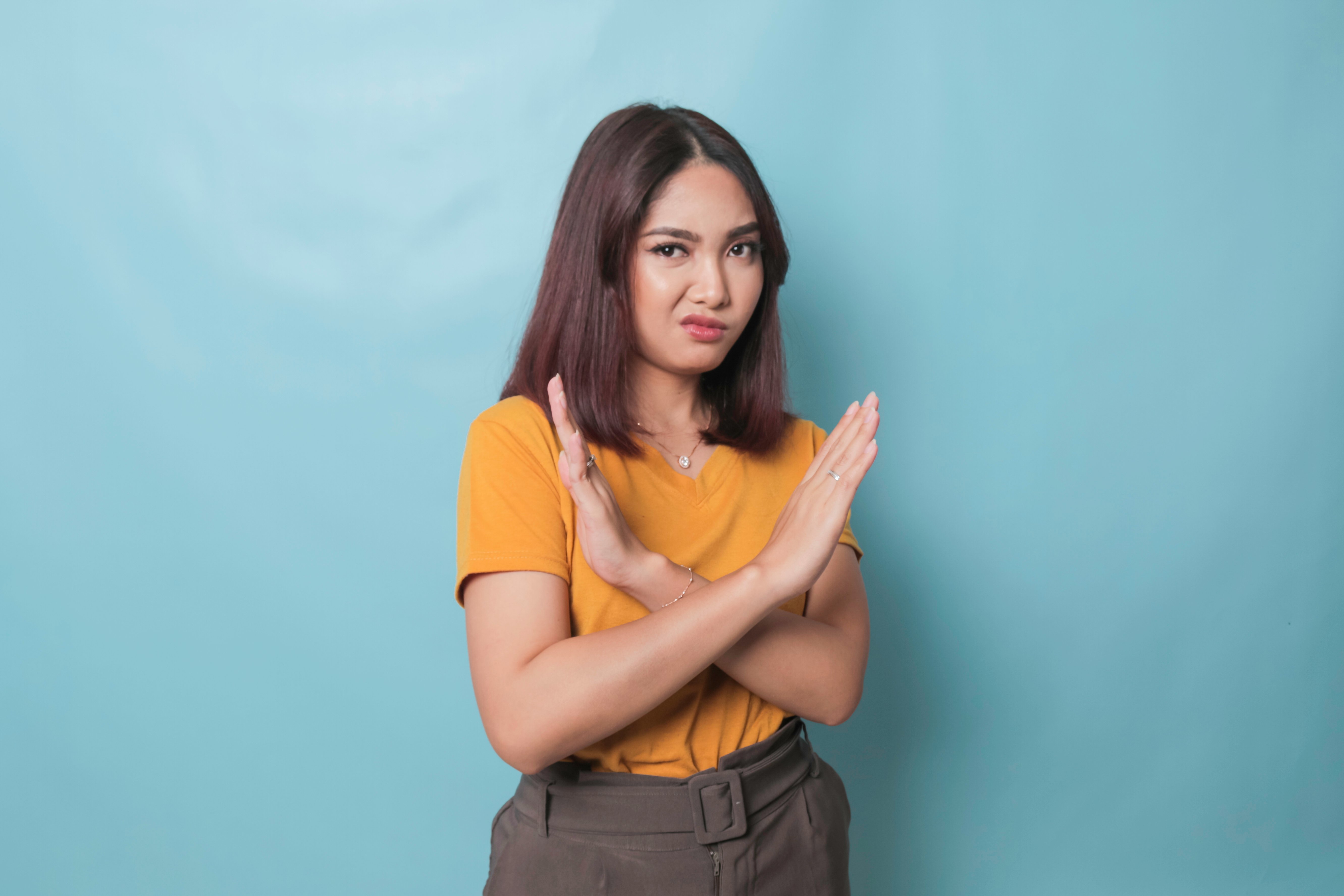 「なるべく話しかけたくない」と嫌われてしまう人の特徴・ワースト1