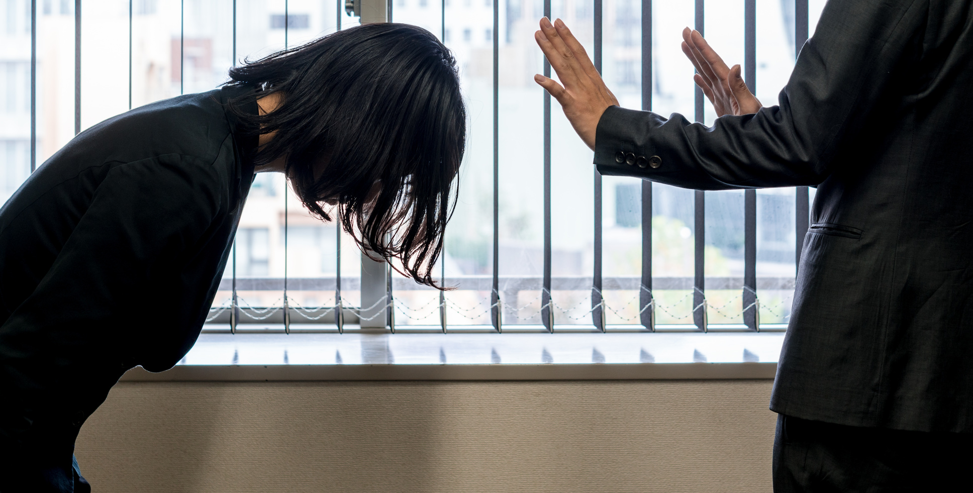 「いま謝ったよな? 責任とれ!」とクレーマーに言われても切り返せる“3点ピンポイントお詫び法”
