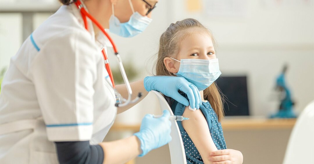 5〜11歳児のコロナワクチン接種について、親が知るべき7つのポイント