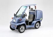 ヒントはルノーの2人乗り電気自動車？単なる乗り物の域を超えた「超小型モビリティ」の本当の可能性